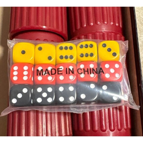 Yahtzee Texas Hold Em Classic Dice Game Complete Set With Guide Never Played - Picture 3 of 9